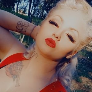 Meet your Posher, Janell